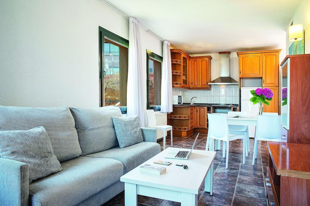 טוסה דה מאר Pierre & Vacances Villa Romana מראה חיצוני תמונה